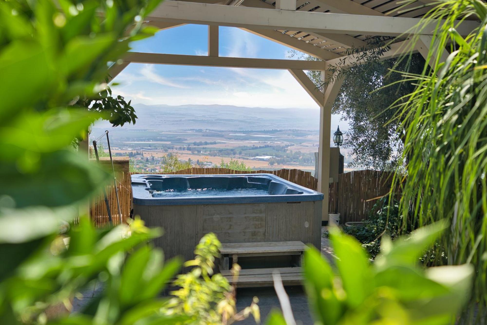 Hameiri Estate Rosh Pinna Bagian luar foto