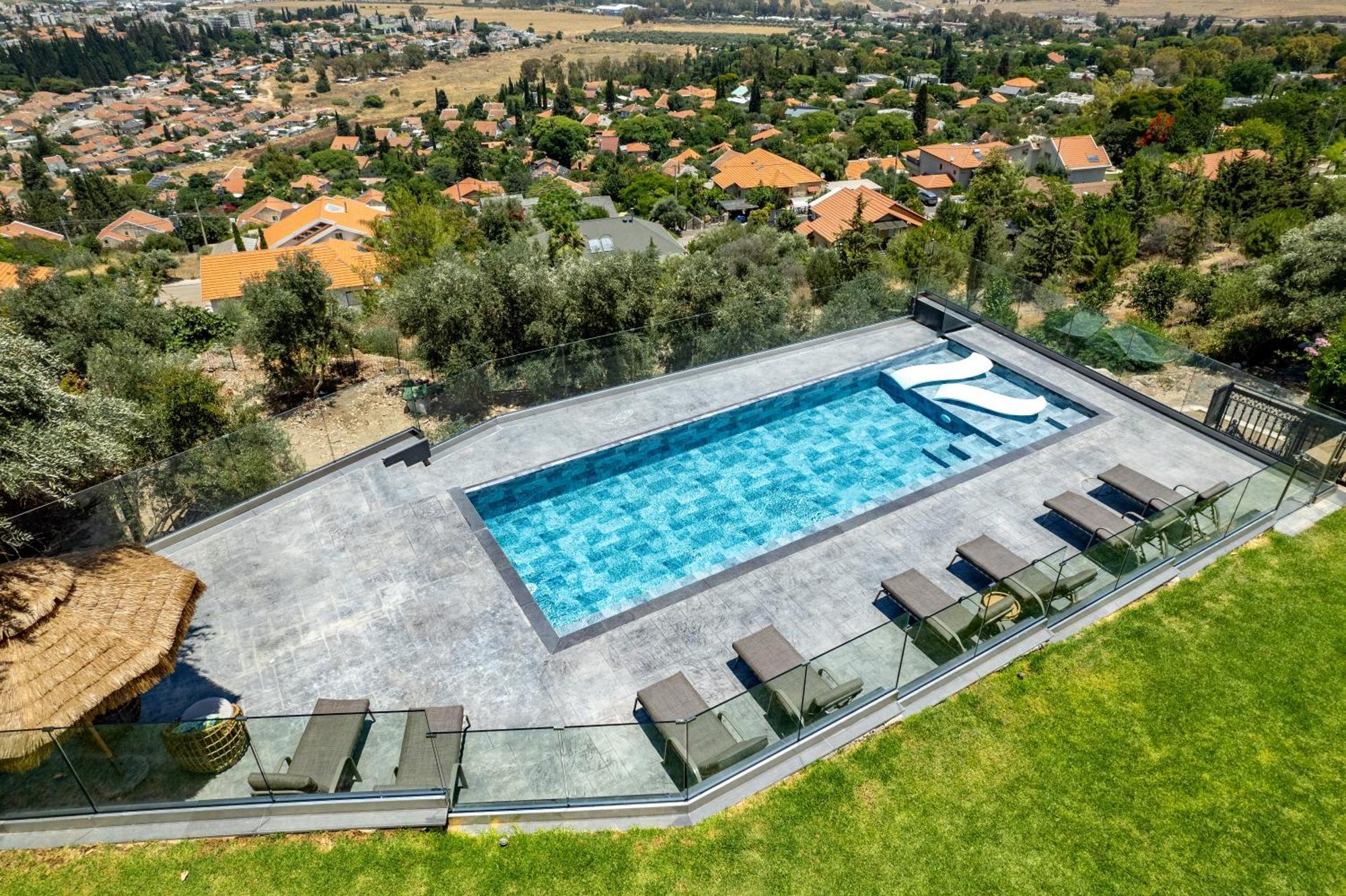Hameiri Estate Rosh Pinna Bagian luar foto