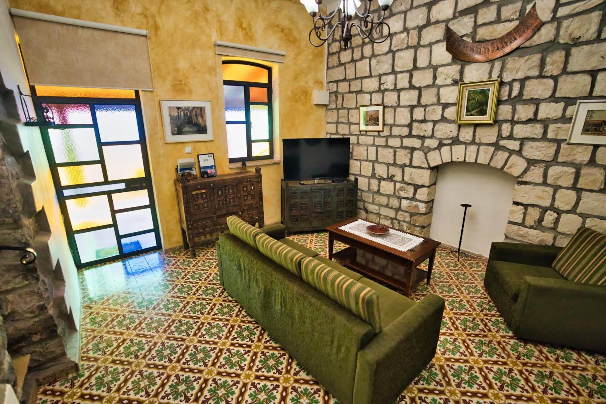 Hameiri Estate Rosh Pinna Bagian luar foto